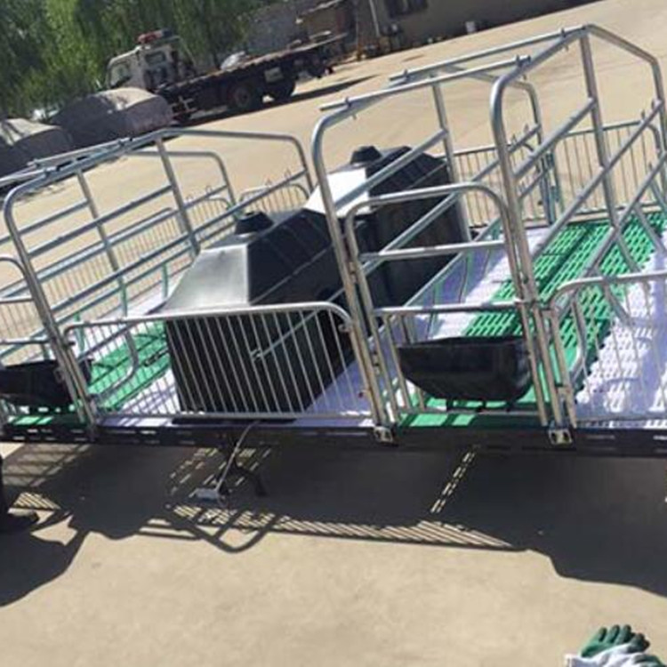 球磨鑄鐵母豬產(chǎn)床自動(dòng)化喂料產(chǎn)床